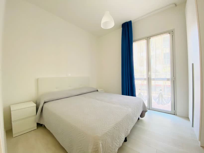 Augustus 12 - Piazza Mazzini - Relax immobiliare